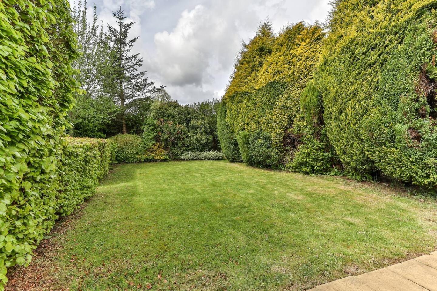 3 Bedroom Bungalow Close To Peak District With Garden Sheffield Extérieur photo